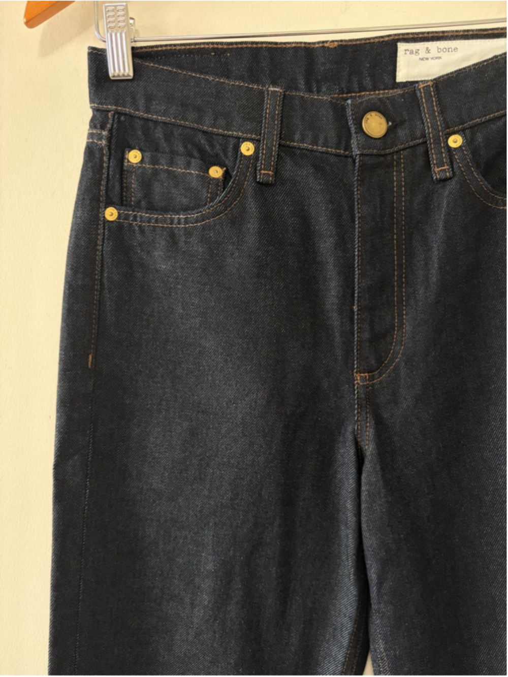Rag & Bone Shea Ankle Relaxed Straight Jeans
Lightweight Rigid in Twilight Rinse - Picture 9 of 15